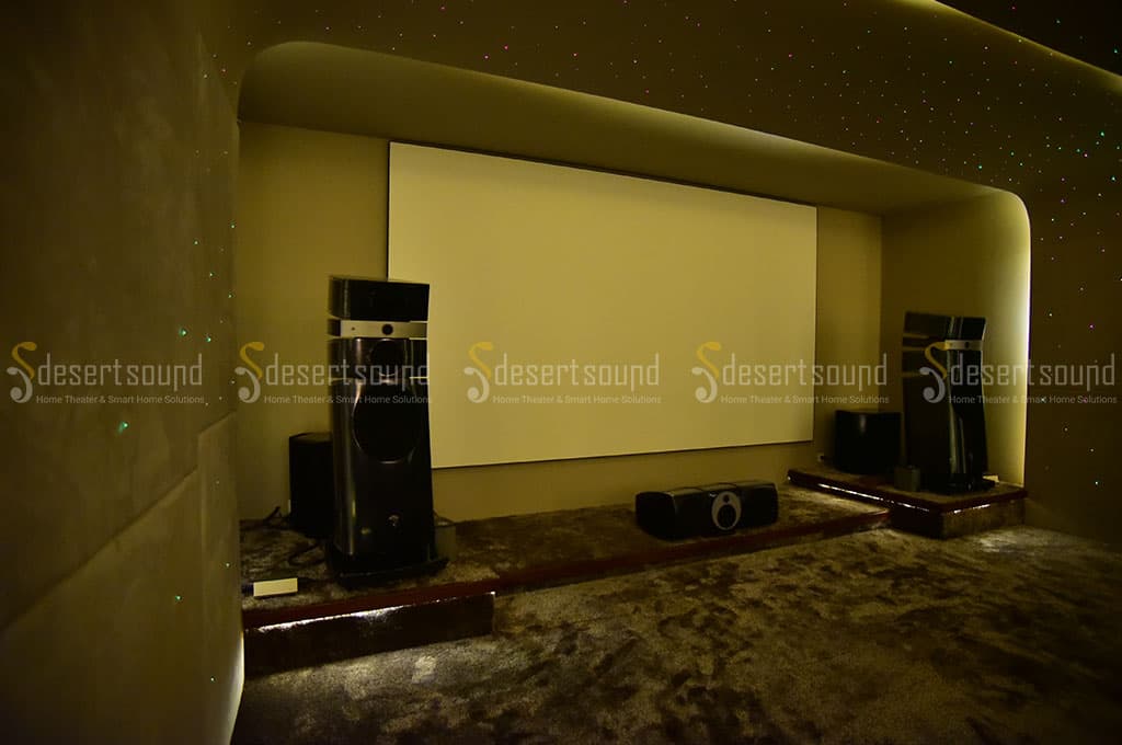 Dark Immersive Cinema