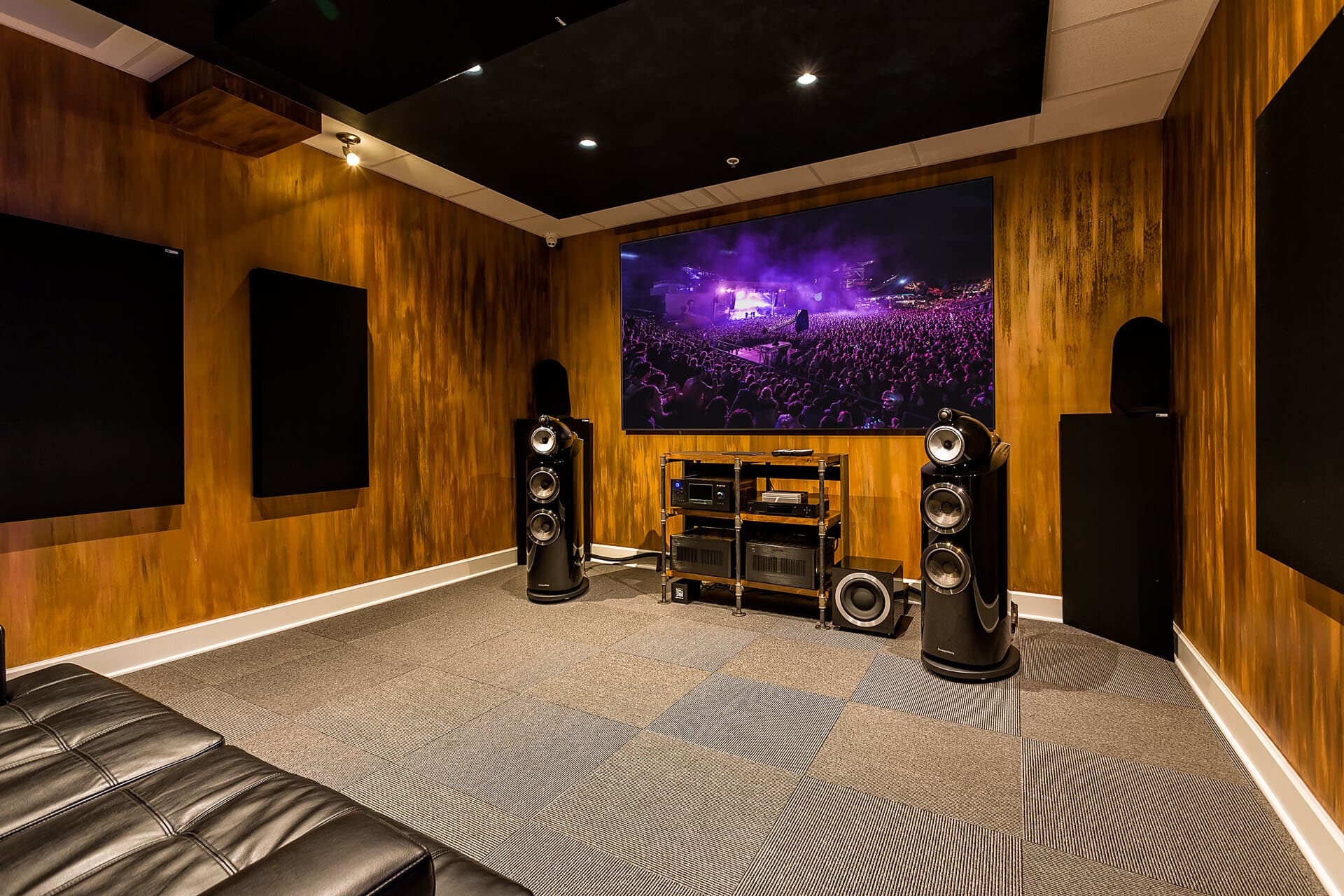 The Ultimate Guide to Audio Distribution: Ensuring High-Quality Sound Everywhere